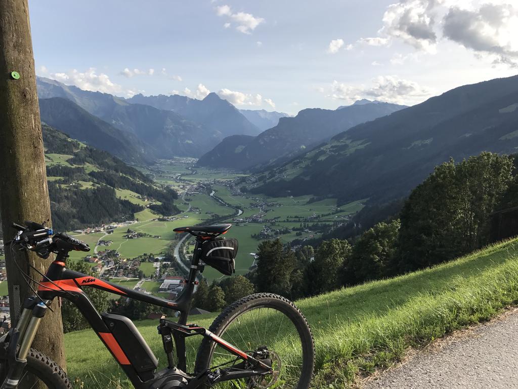 Landhaus Rieder Im Zillertal Apartment Aschau Im Zillertal ภายนอก รูปภาพ